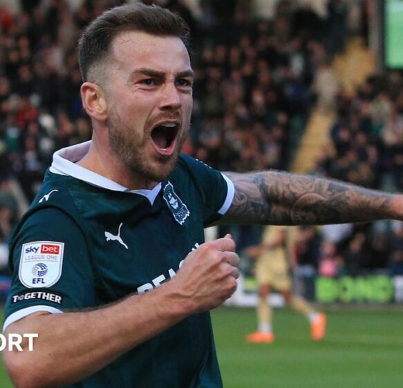 Tom Cleverley: Joe Ralls showed ‘class’ in Plymouth Argyle midfield