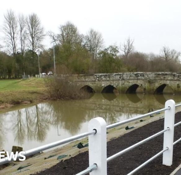 Sturminster Newton Bridge to shut for three nights