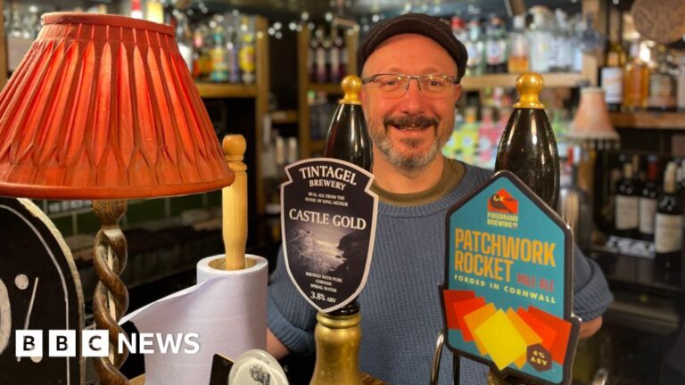 Read more about the article Community key for pubs to stay open, say Cornwall landlords