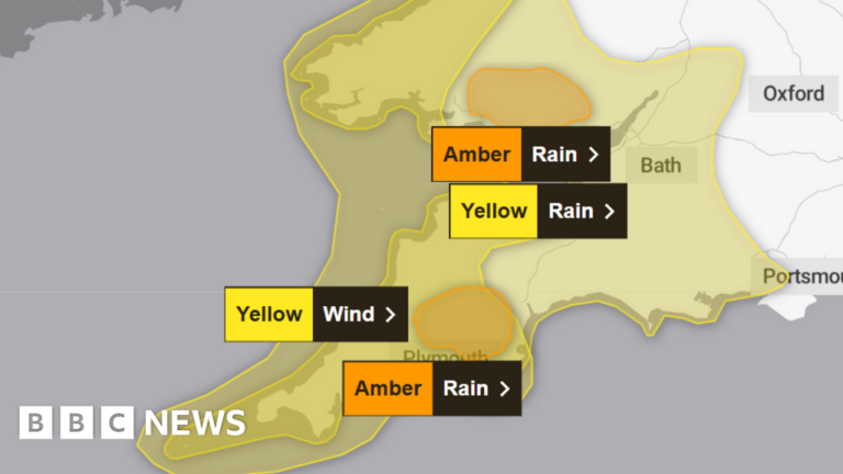 Read more about the article Flood and travel warnings for South West as Storm Bram arrives