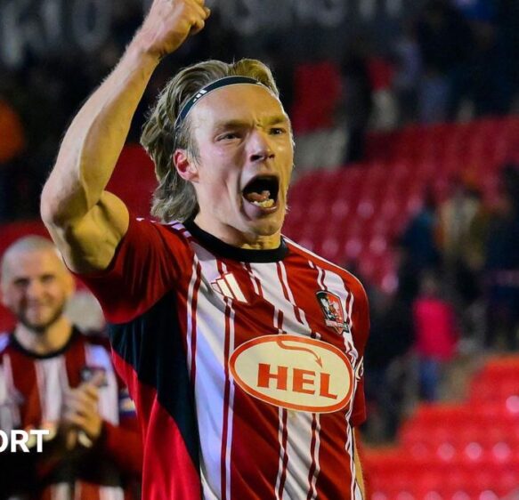 Ilmari Niskanen: ‘Fantastic’ Exeter City winger wins manager plaudits