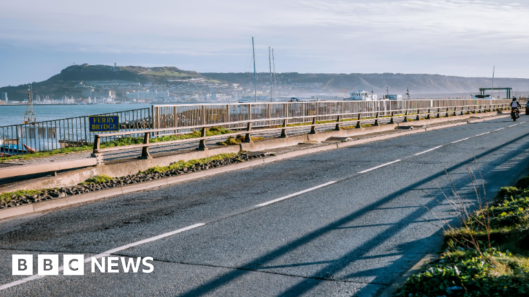 Read more about the article Repairs due to start next month on Portland’s Ferry Bridge