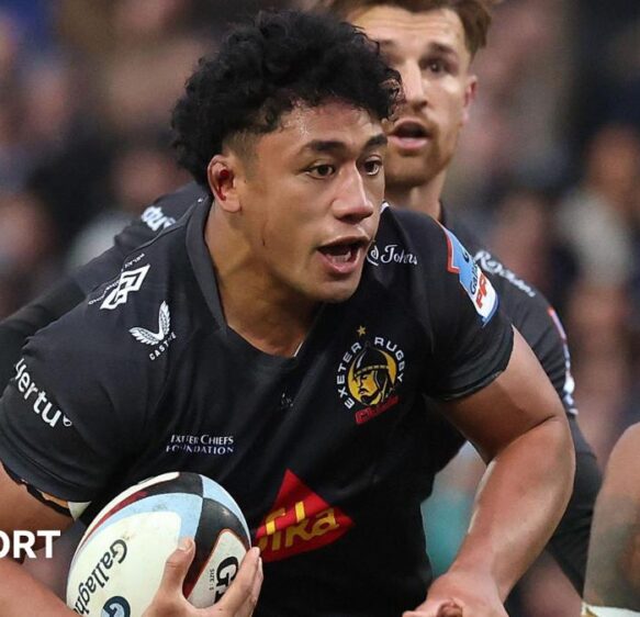 Greg Fisilau: England ‘can’t ignore’ Exeter centre – Dave Walder