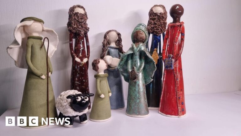 Read more about the article Nativity exhibition brings together sets from around the world