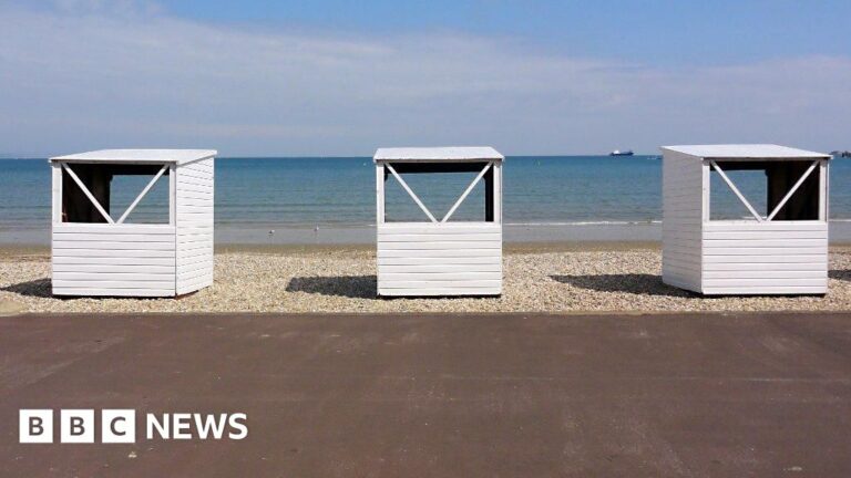 Read more about the article ‘Emotional decision’ to close Weymouth pedalos and chalets