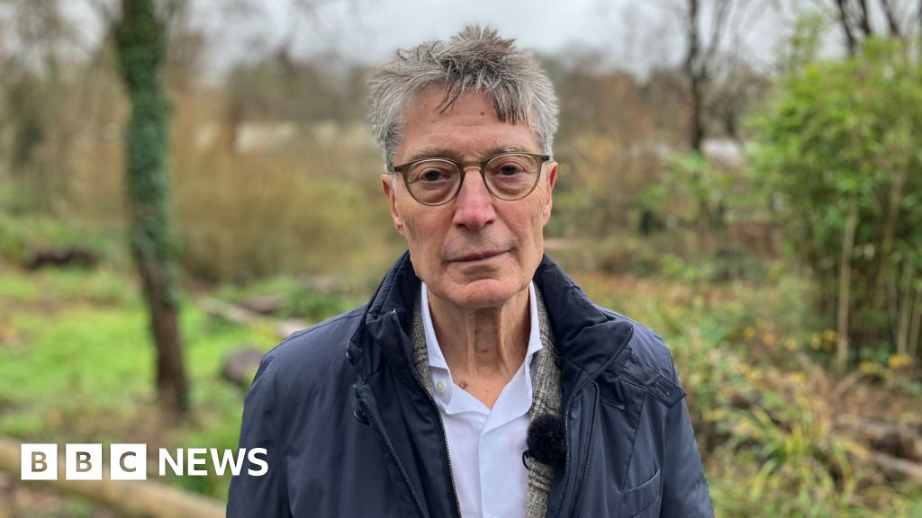 You are currently viewing New owner ‘will safeguard future of Paignton and Newquay zoos’