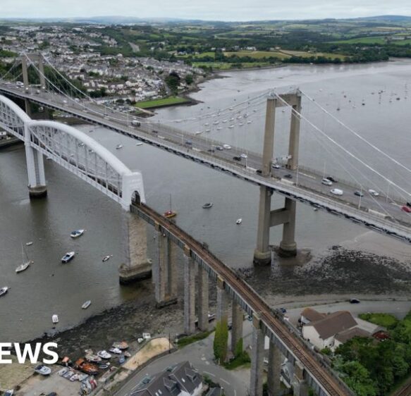 Users of cashless toll system on Tamar Bridge face rise in fees