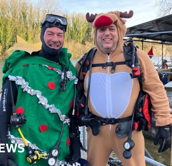 Scuba diving Santas support Christmas fundraiser in Somerset