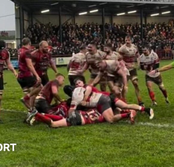 Camborne beat Redruth 28-18 to take Cornish derby spoils
