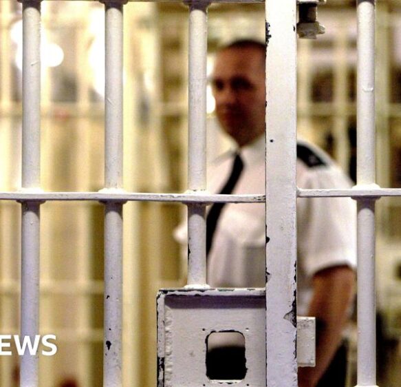 Prison staff ‘begging for help’ as mental health sick days rise