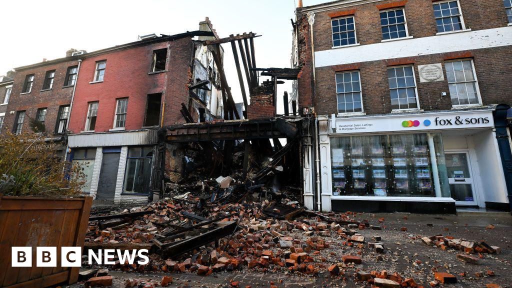 You are currently viewing Fire that destroyed Dorchester cafe started by electrical fault