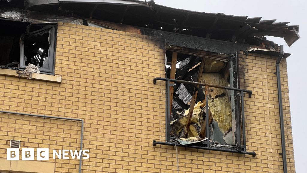 You are currently viewing Blaze that gutted Frome flats was ‘started accidentally’