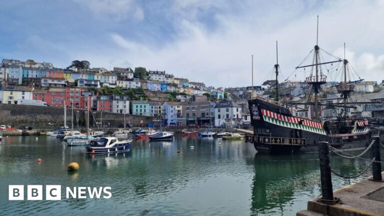 Read more about the article Torbay fishermen generate £1.5m for local council