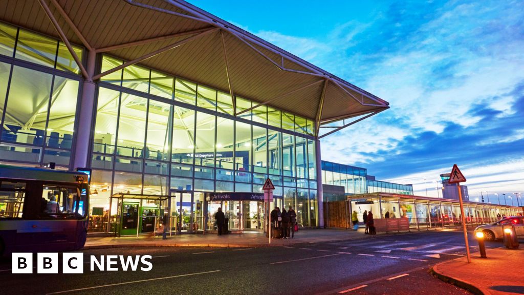 You are currently viewing Bristol Airport drop-off charges to increase