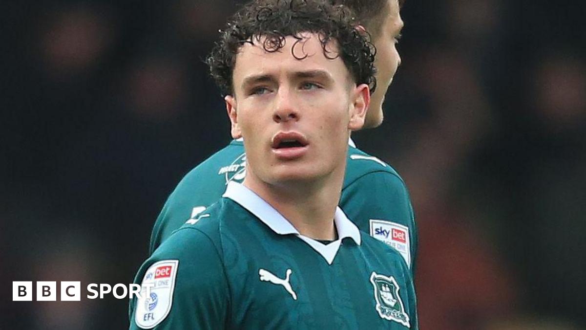 You are currently viewing Boro's McCabe has Plymouth Argyle loan cut short