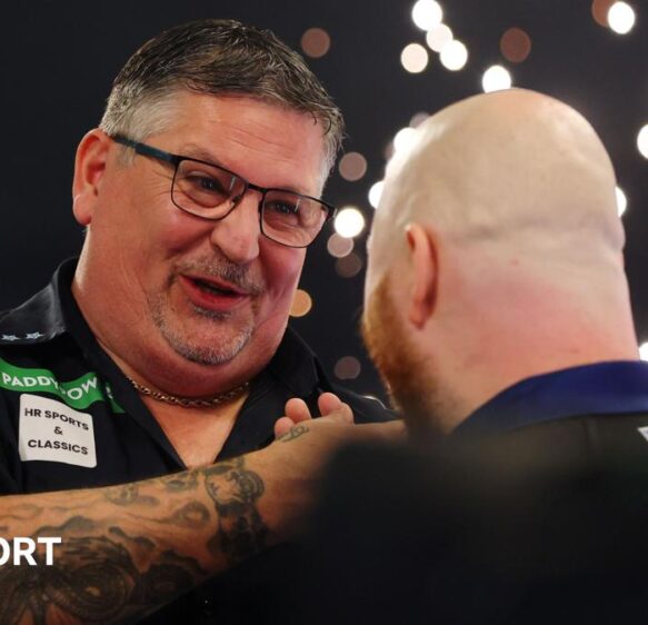 World Darts Championship 2026 results: Gary Anderson and Ryan Searle into semi-finals