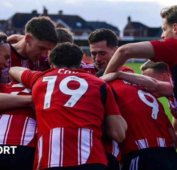 Gary Caldwell hails ‘fantastic effort’ as Exeter City continue fine form