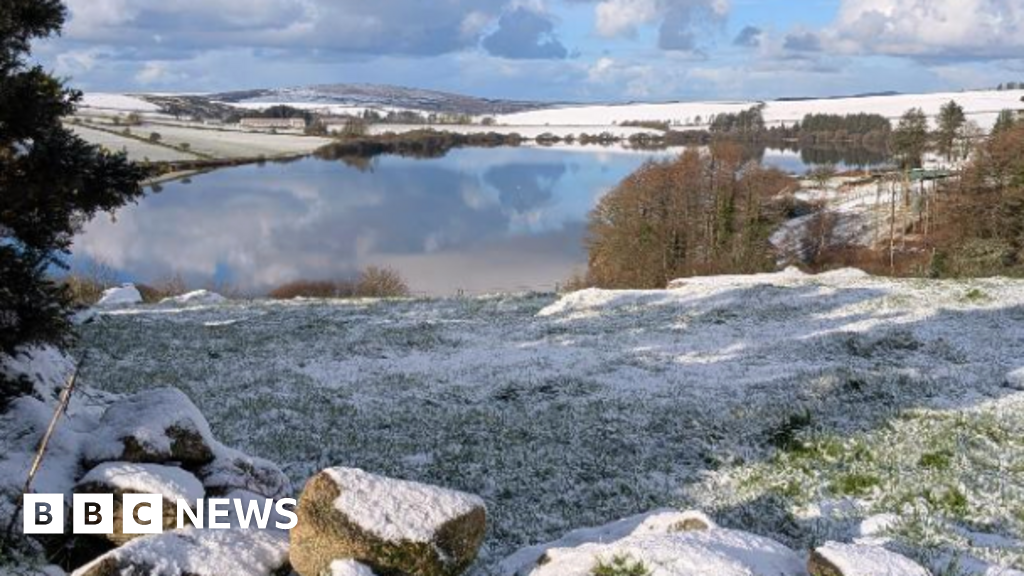 You are currently viewing Travel warnings as snow and ice predicted in Devon and Cornwall