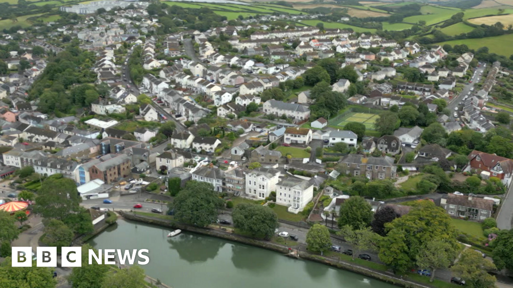 You are currently viewing Gas outage hits Devon towns after mains pipe damage