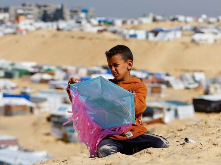 Israel issues kill-order for Palestinian children flying kites